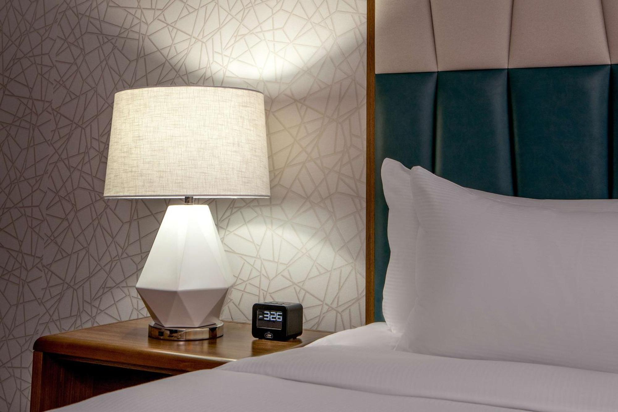 Doubletree By Hilton Boston/Westborough Hotell Eksteriør bilde