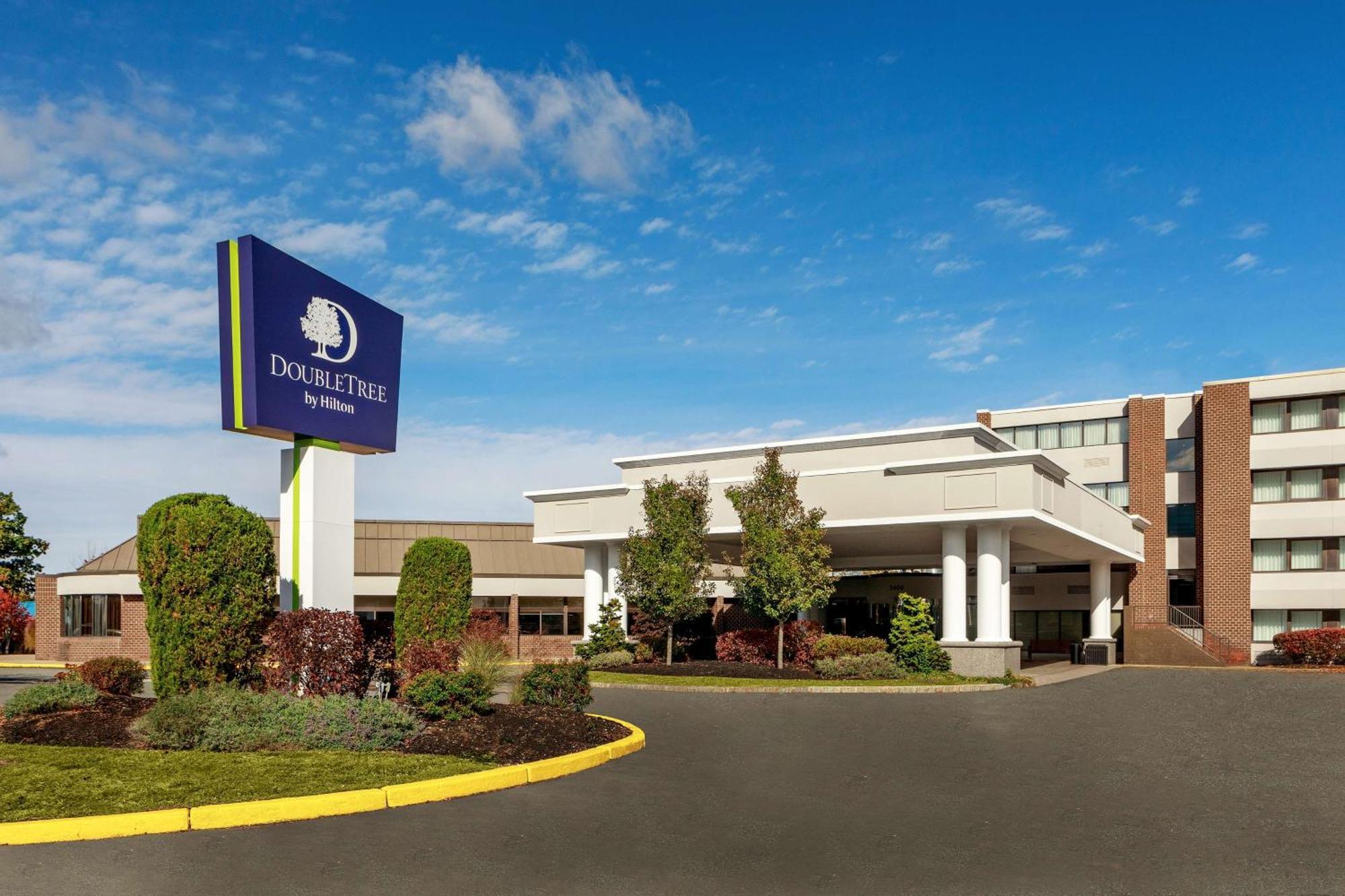 Doubletree By Hilton Boston/Westborough Hotell Eksteriør bilde